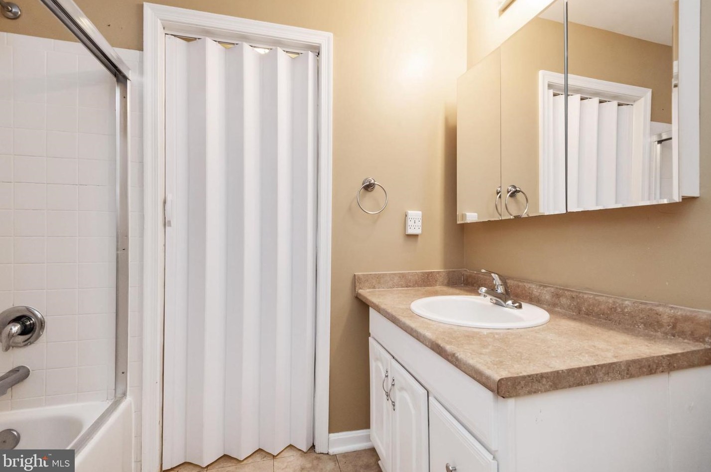 1707 Hart Ct, Crofton MD 21114-1630 exterior