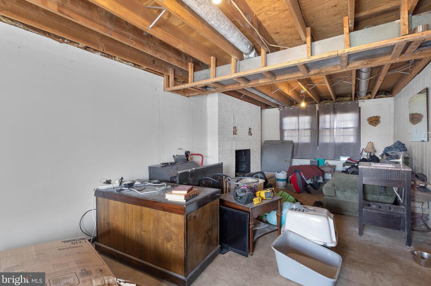 1909 Cuire Dr, Severn MD 21144-1464 exterior