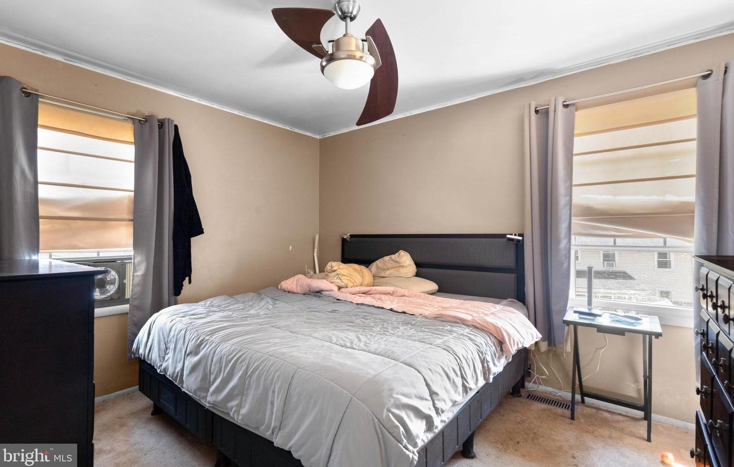 1909 Cuire Dr, Severn MD 21144-1464 exterior