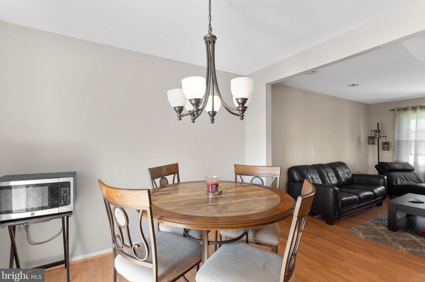 1909 Cuire Dr, Severn MD 21144-1464 exterior