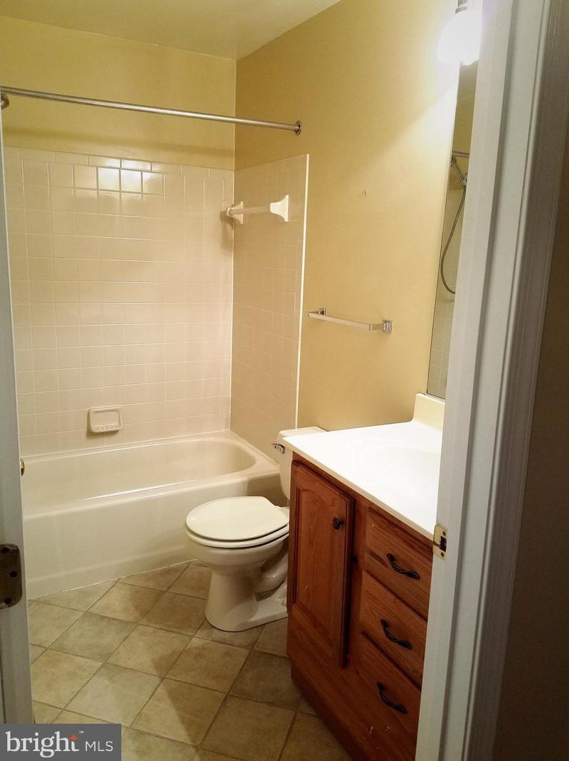 1502 Verdis Ct, Crofton MD exterior