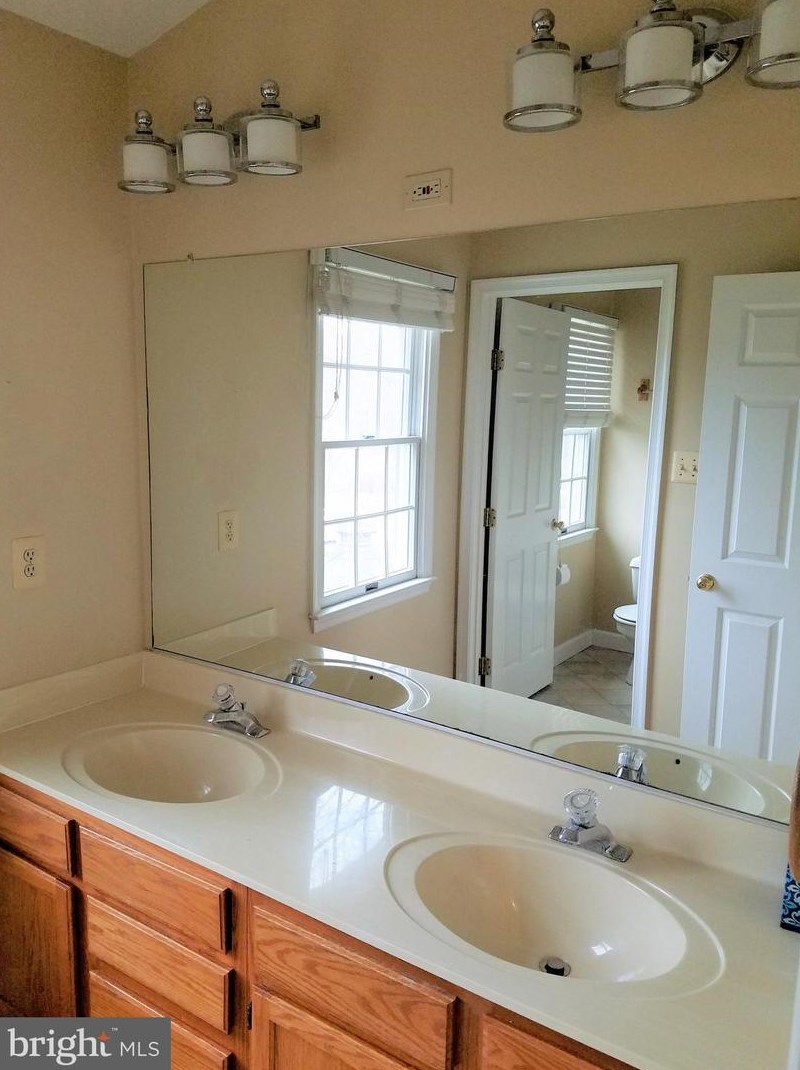 1502 Verdis Ct, Crofton MD exterior