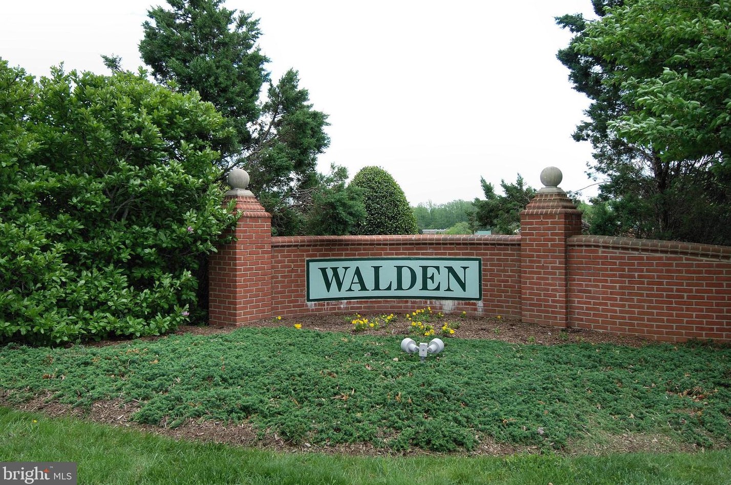 1523 Hornbeam Dr, Crofton MD 21114-3244 exterior