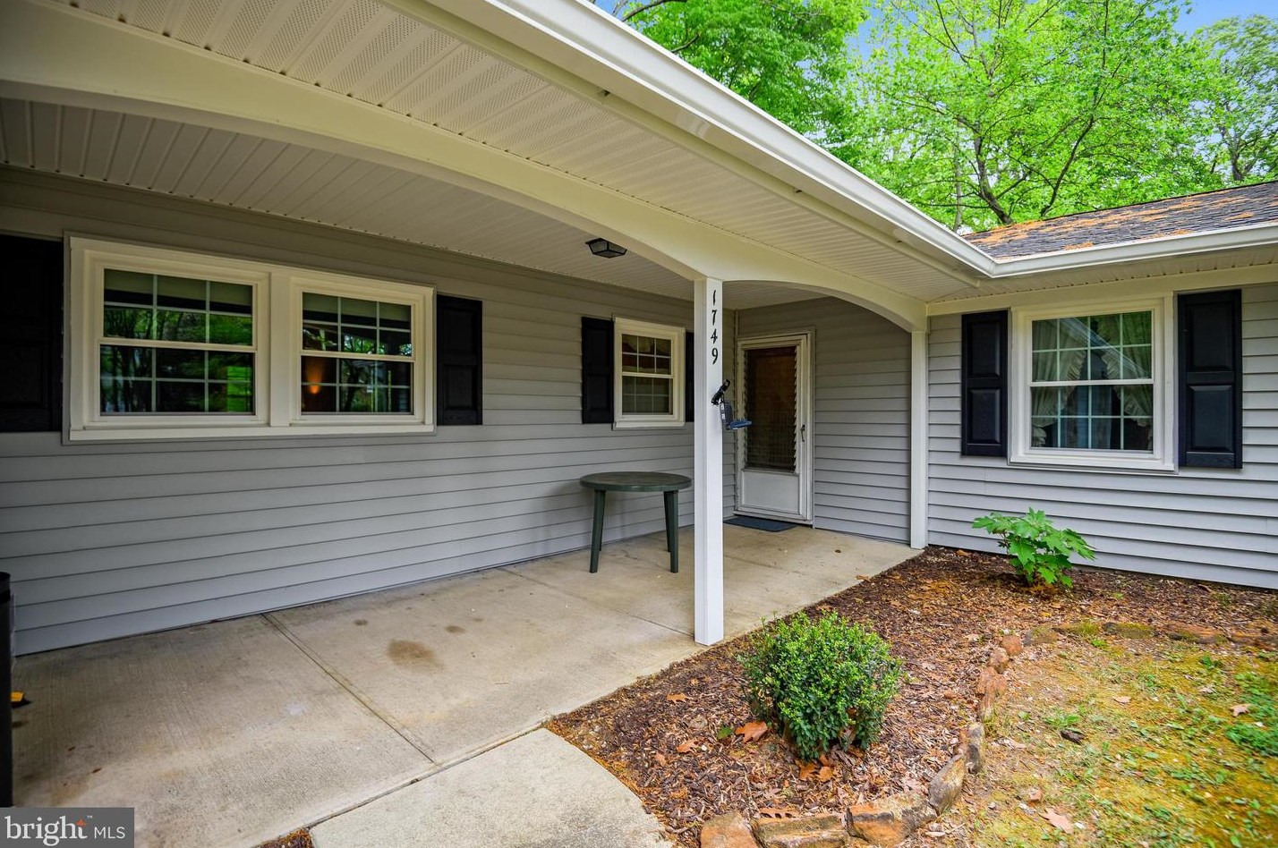 1749 Ullswater Pl, Crofton MD  21114-2313 exterior