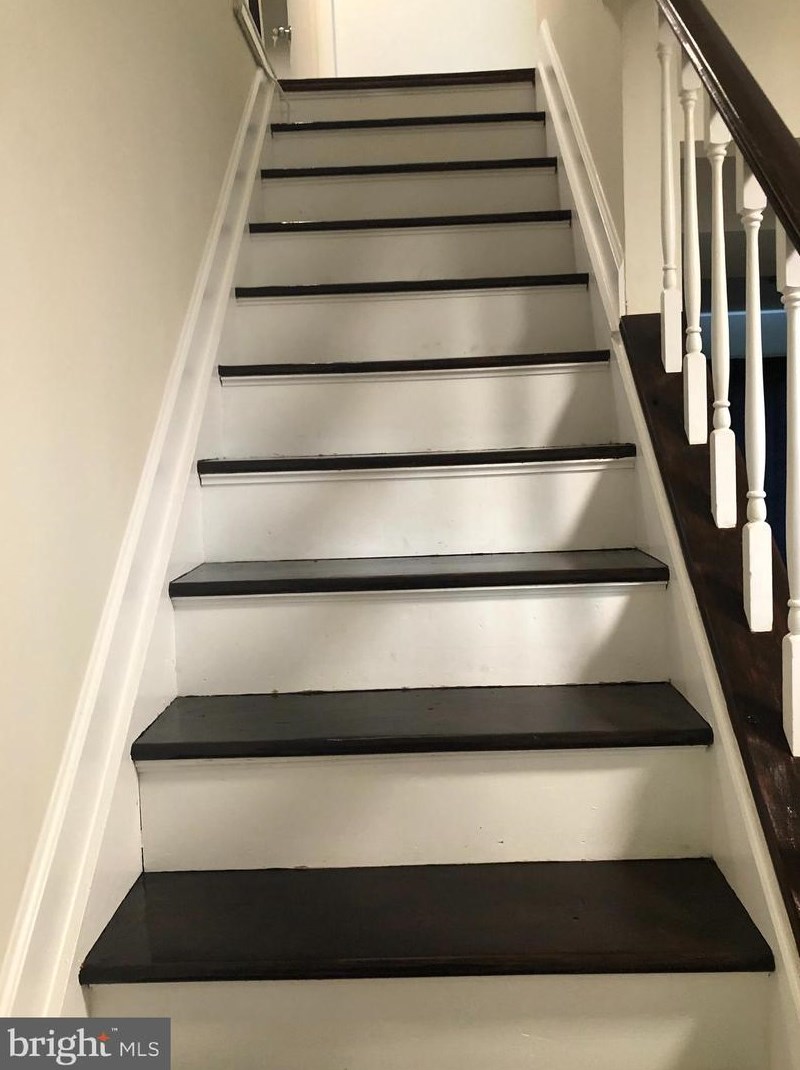 1900 Armor Ct, Severn MD  21144-1476 exterior