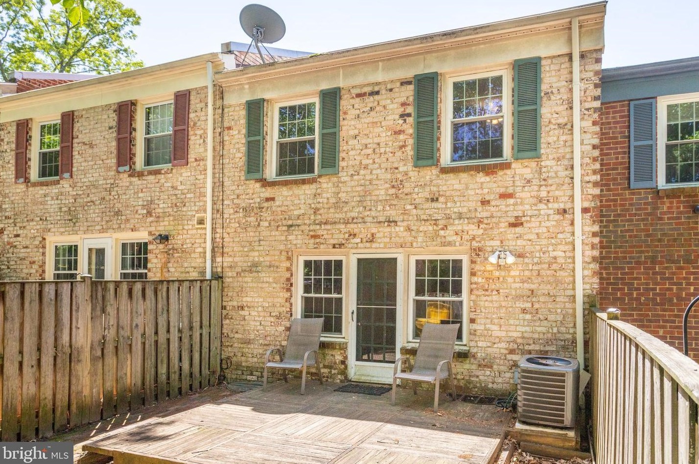 1608 Angus Ct, Crofton MD 21114-2002 exterior