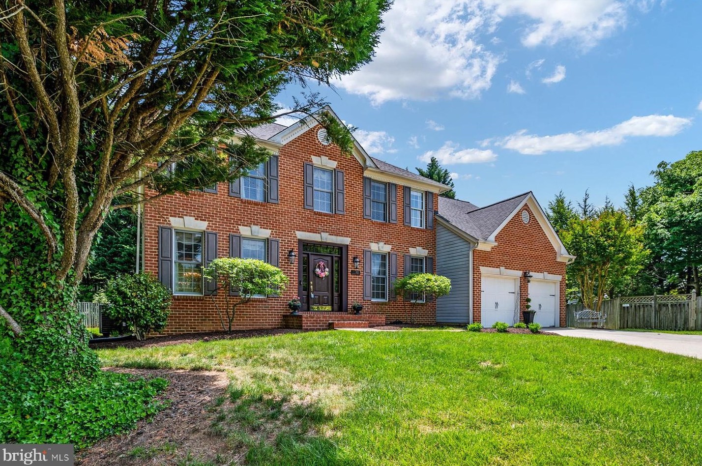 1321 Pleasant Meadow Rd, Crofton MD  21114-2651 exterior