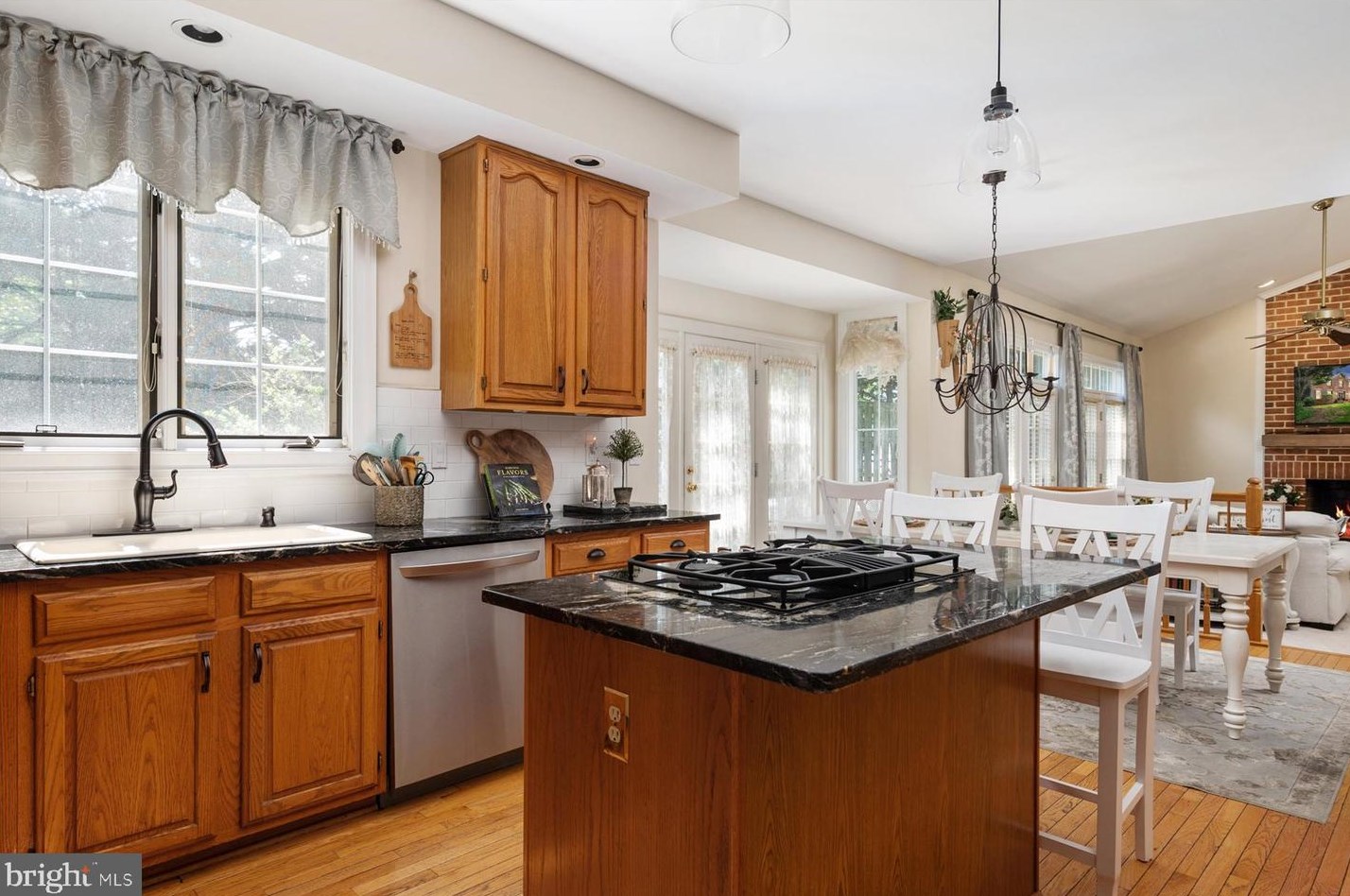 1321 Pleasant Meadow Rd, Crofton MD  21114-2651 exterior