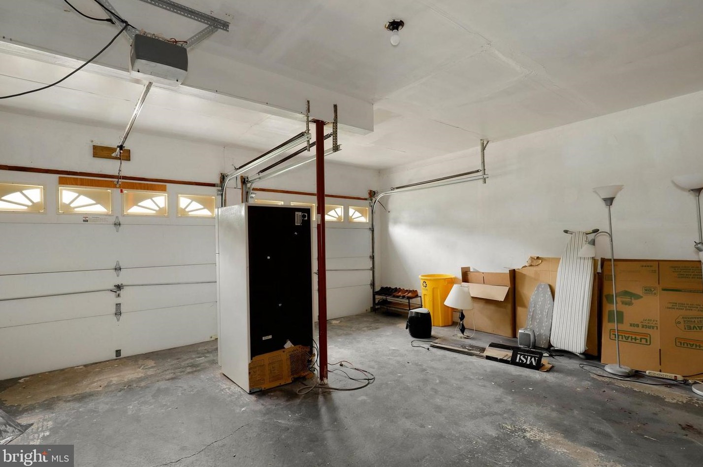 7735 Aragorn Ct, Baltimore MD 21076-1603 exterior