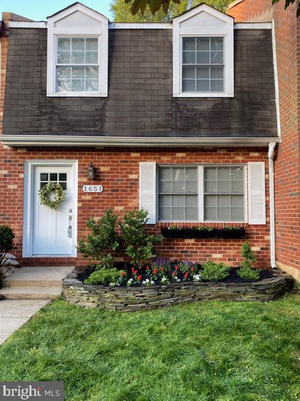 1651 Forest Hill Ct, Crofton MD  21114-1827 exterior