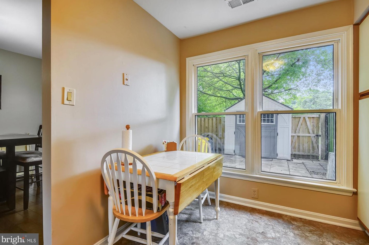 1605 Howard Chapel Ct, Crofton MD 21114-1817 exterior