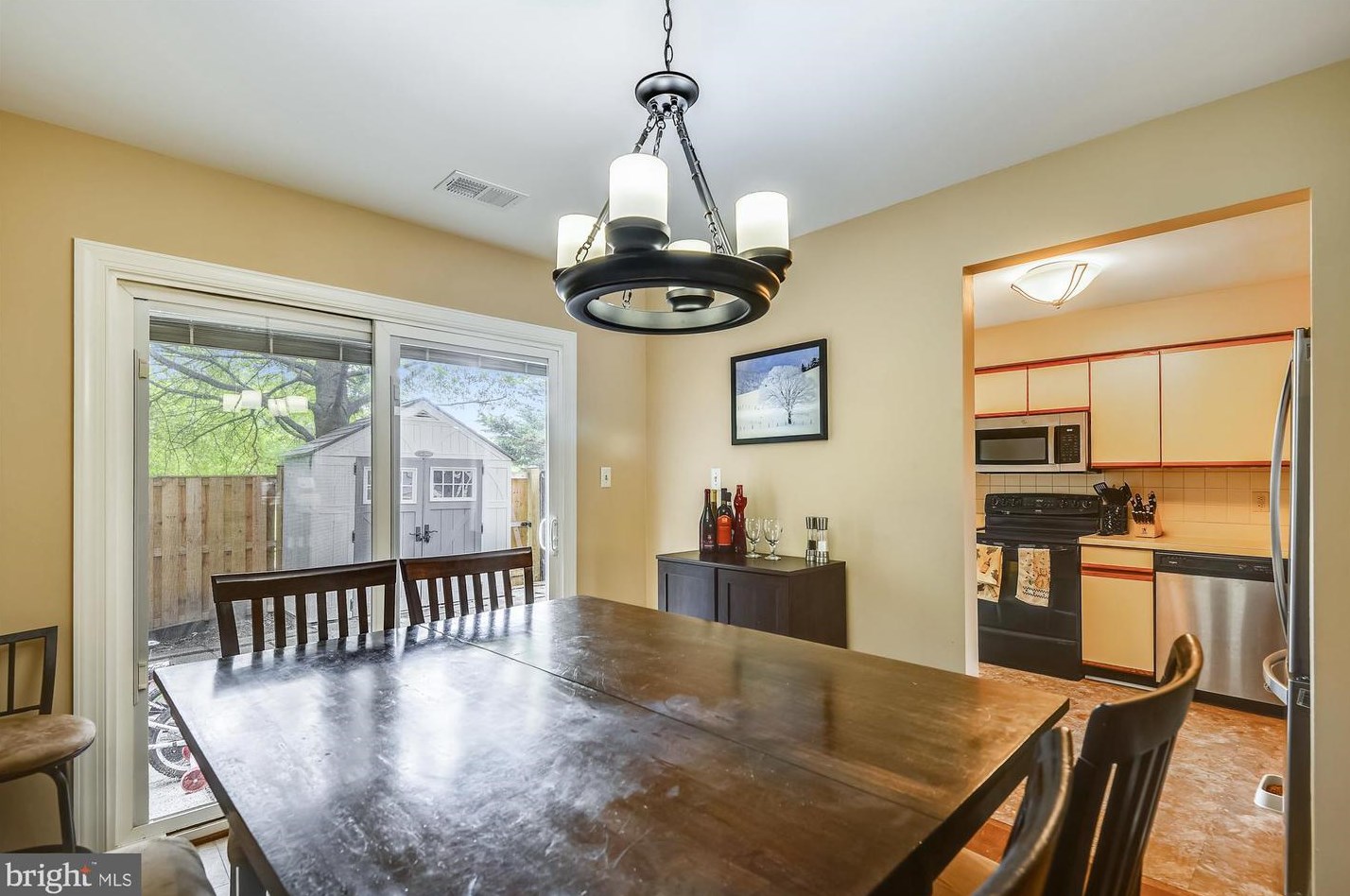 1605 Howard Chapel Ct, Crofton MD 21114-1817 exterior