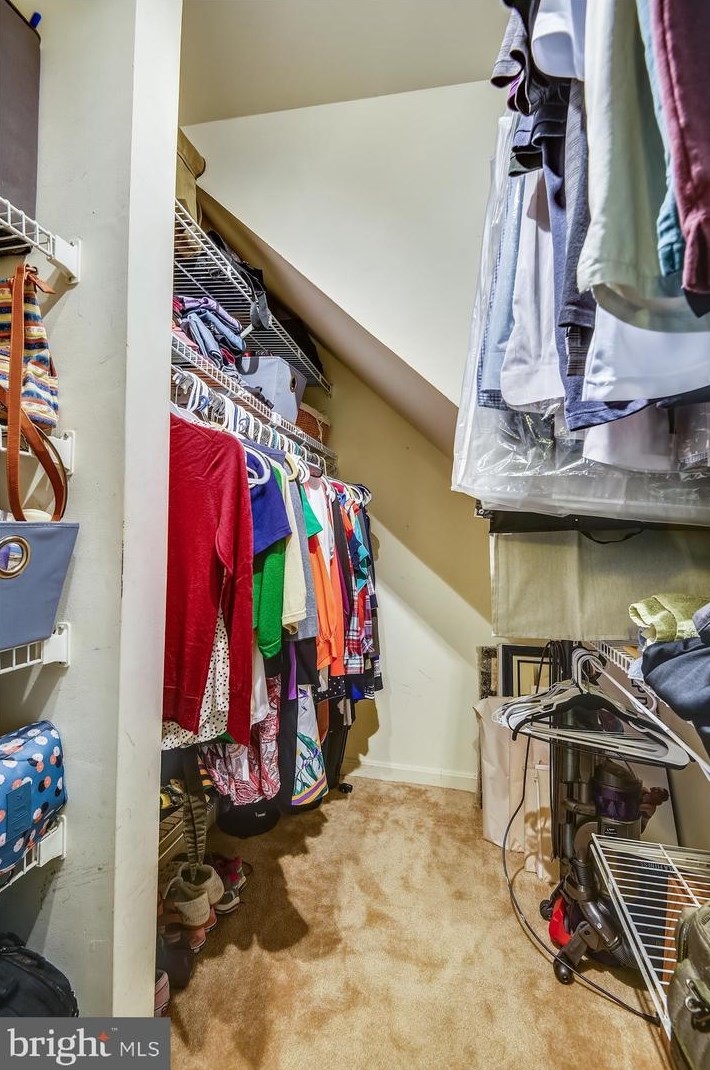 1605 Howard Chapel Ct, Crofton MD 21114-1817 exterior