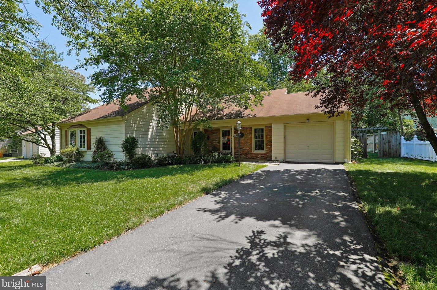 1454 Jordan Ave, Crofton MD  21114-2140 exterior