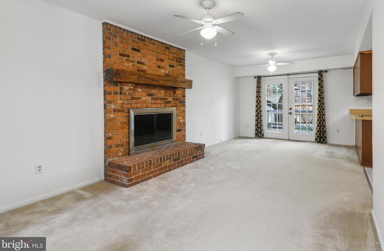 910 Truro Ln, Crofton MD  21114-1205 exterior