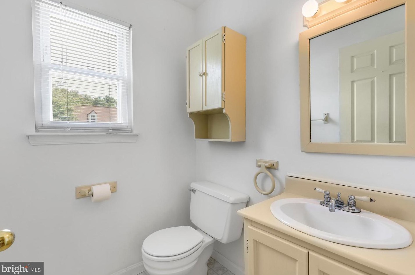 910 Truro Ln, Crofton MD  21114-1205 exterior