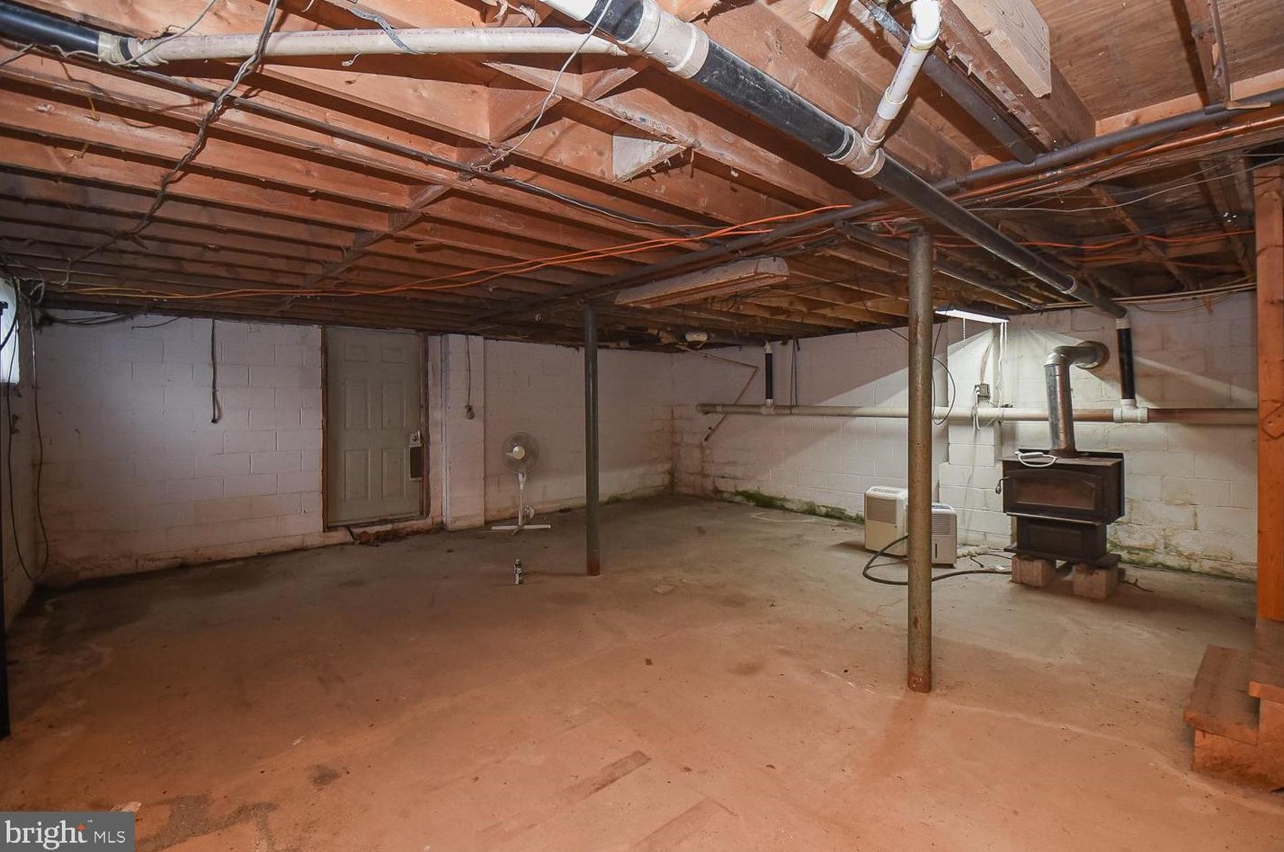 19510 Mcmullen Hwy, Rawlings MD 21557-2412 exterior