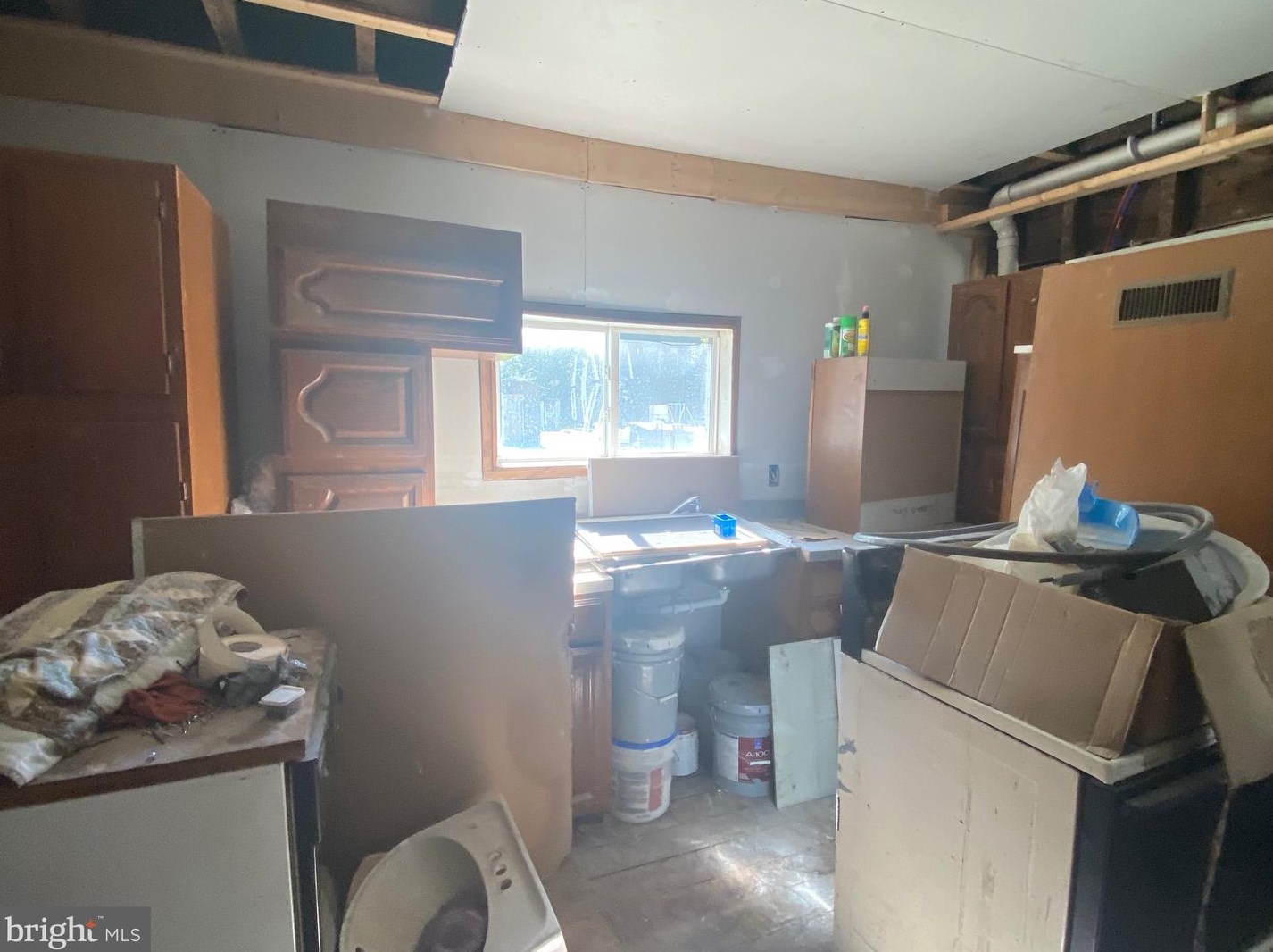 15516 Lower Georges Creek Rd, Lonaconing MD 21539-1225 exterior