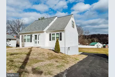 14211 Sparrow Lane SW, Cumberland, MD 21502 - Photo 3