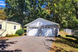 14003 Cedarwood Dr SW, Cresaptown, MD 21502 - Photo 13