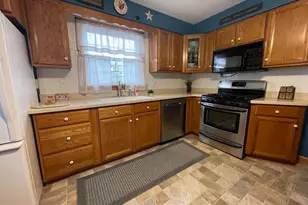 227 S Massachusetts Ave, Cumberland, MD 21502 - Photo 5