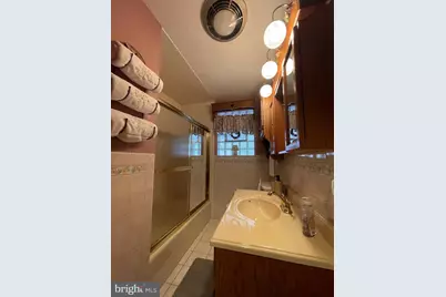 227 S Massachusetts Avenue, Cumberland, MD 21502 - Photo 13