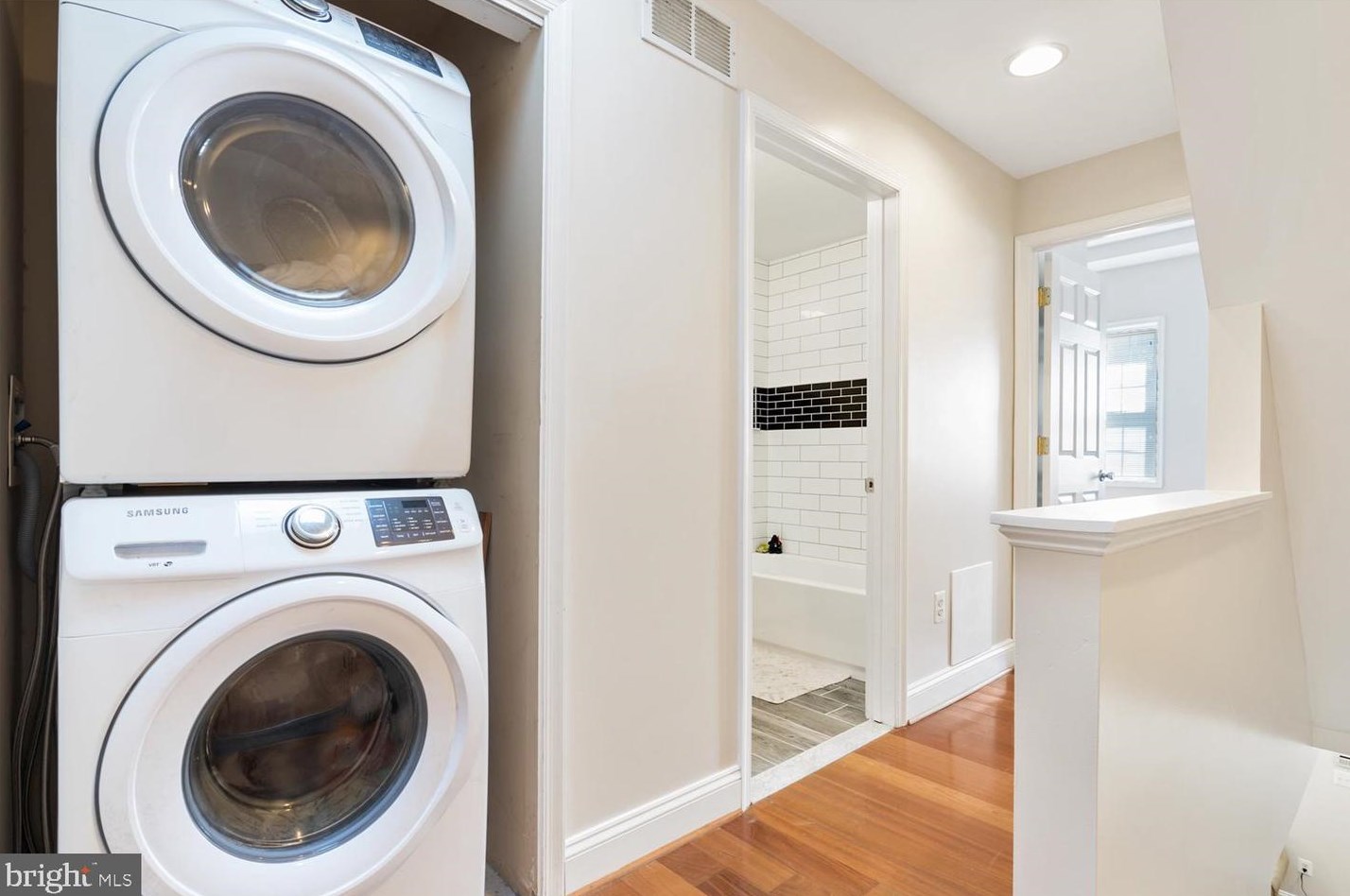 522 Clinton St, Baltimore MD  21205-2811 exterior