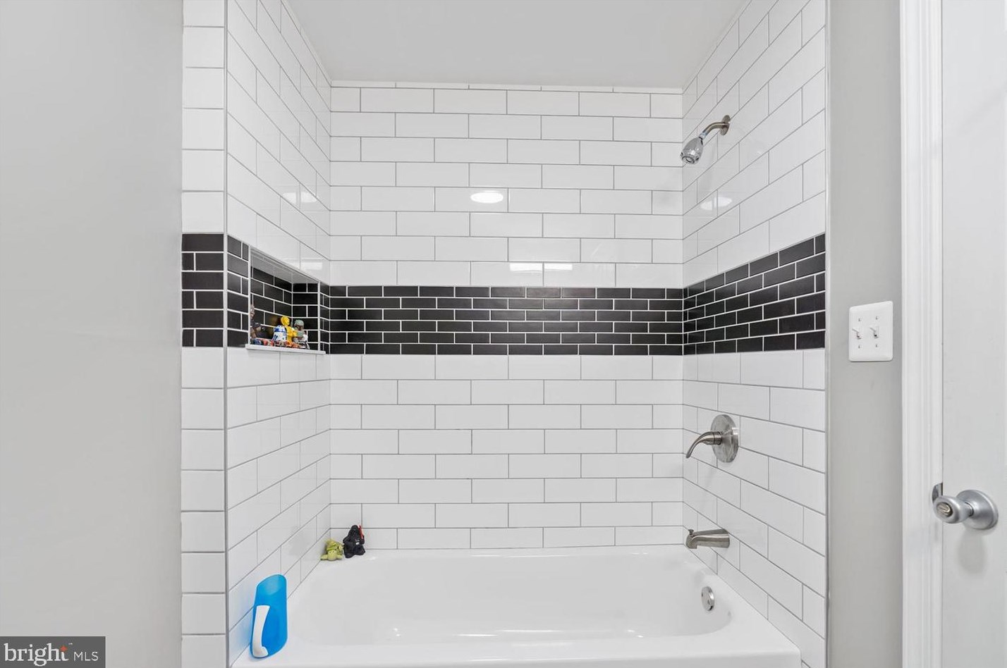 522 Clinton St, Baltimore MD  21205-2811 exterior