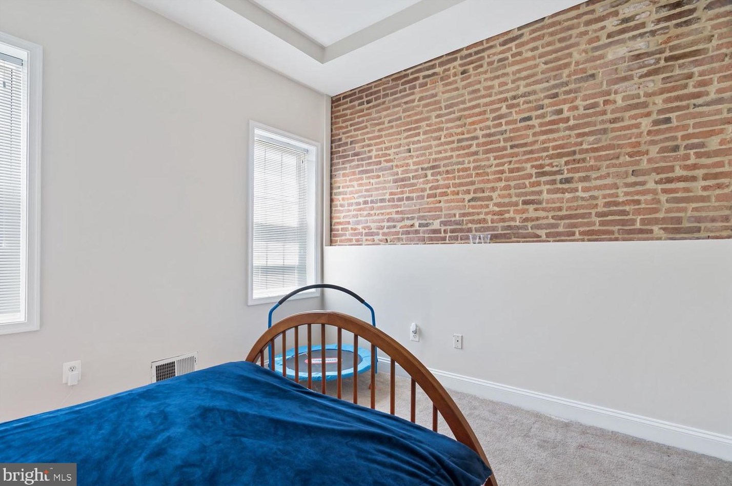 522 Clinton St, Baltimore MD  21205-2811 exterior