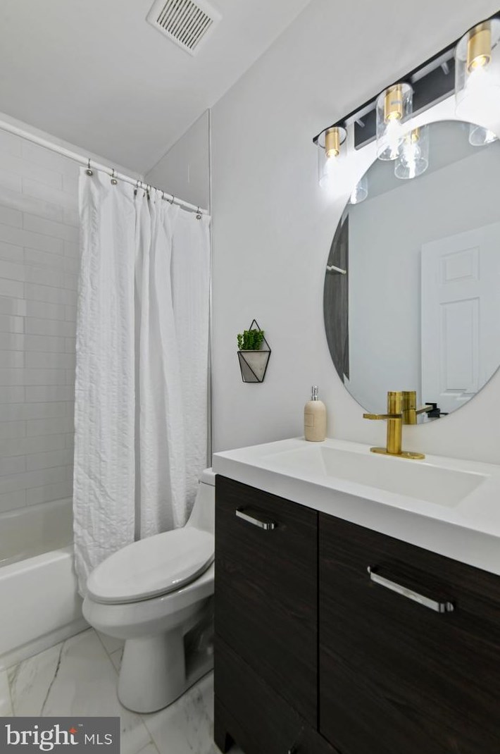 715 Linnard St, Baltimore MD  21229-2037 exterior