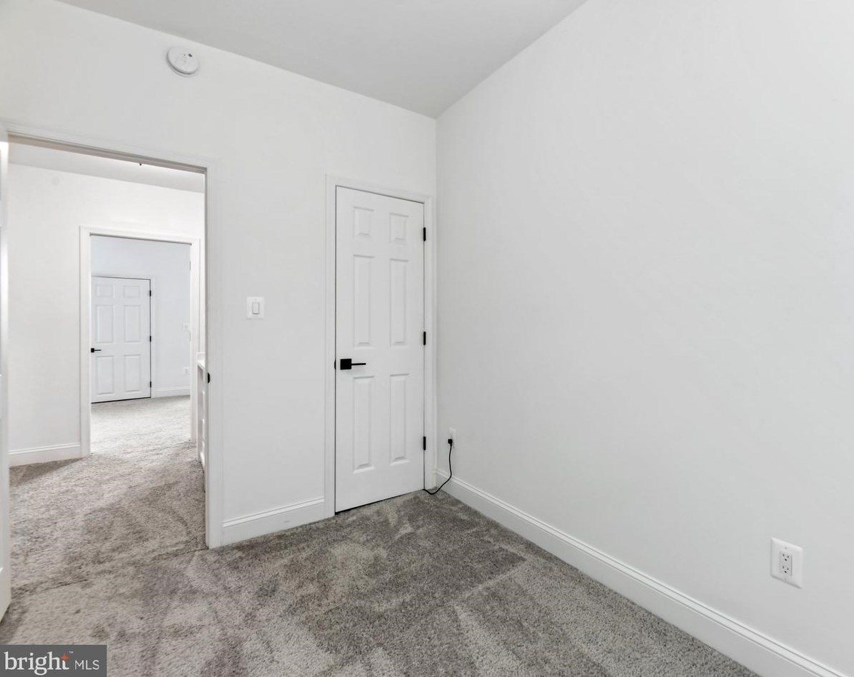 715 Linnard St, Baltimore MD  21229-2037 exterior