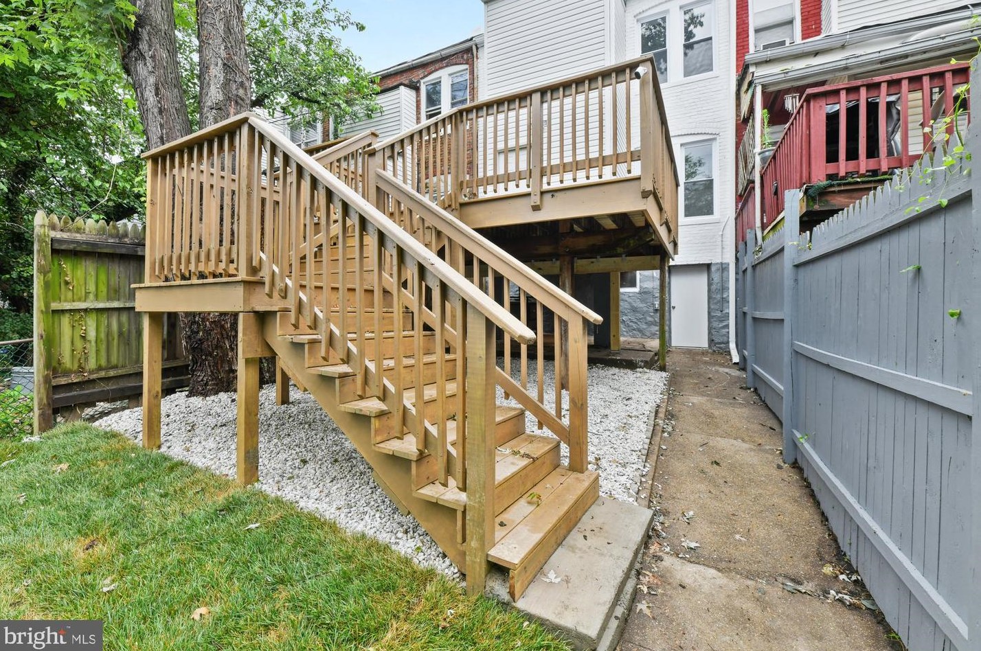 715 Linnard St, Baltimore MD  21229-2037 exterior