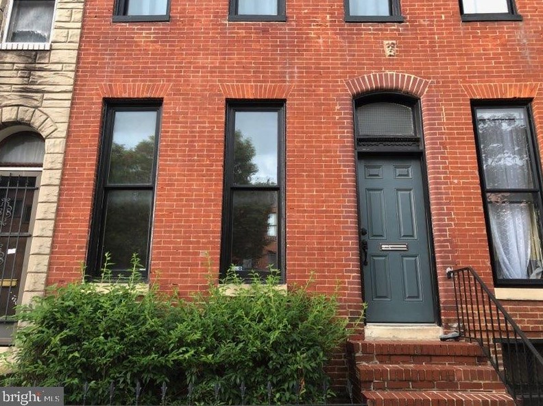 126 Gilmor St, Baltimore MD  21223-2428 exterior