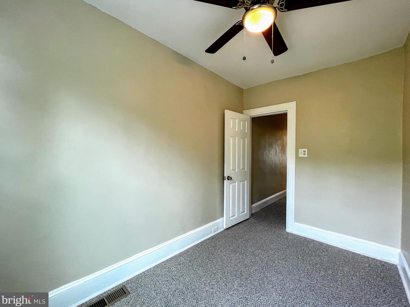 4137 Eierman Ave, Baltimore MD  21206-6318 exterior