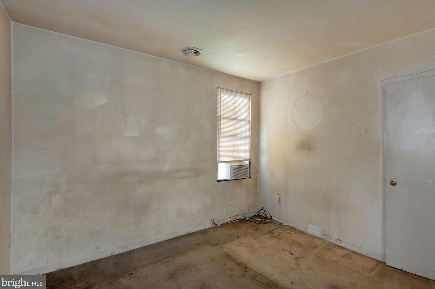 728 43 St, Baltimore MD 21211-1611 exterior