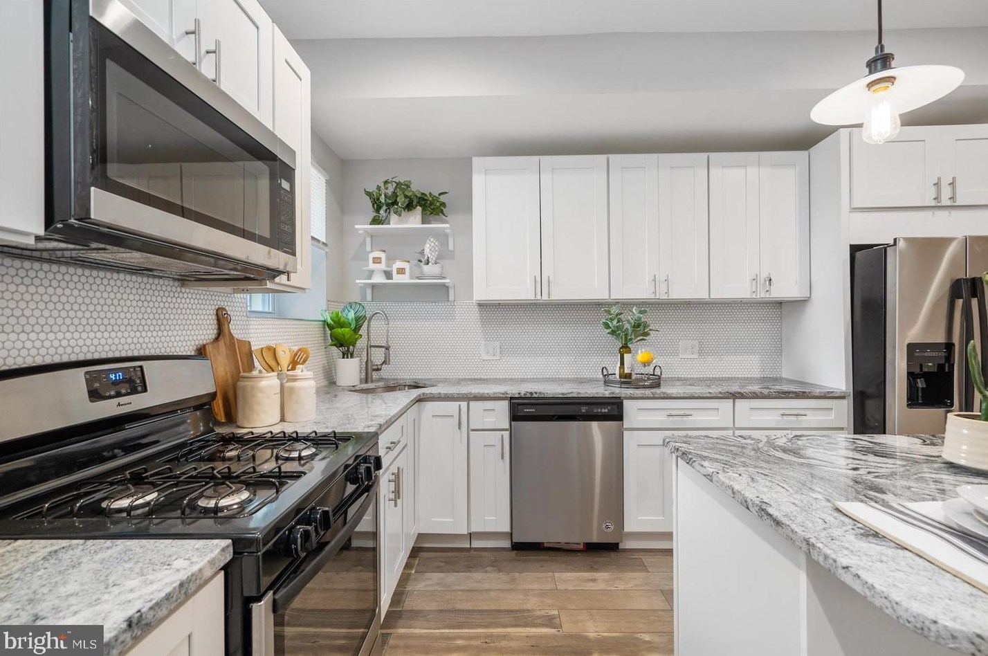 1611 30th St, Baltimore MD  21218-3726 exterior