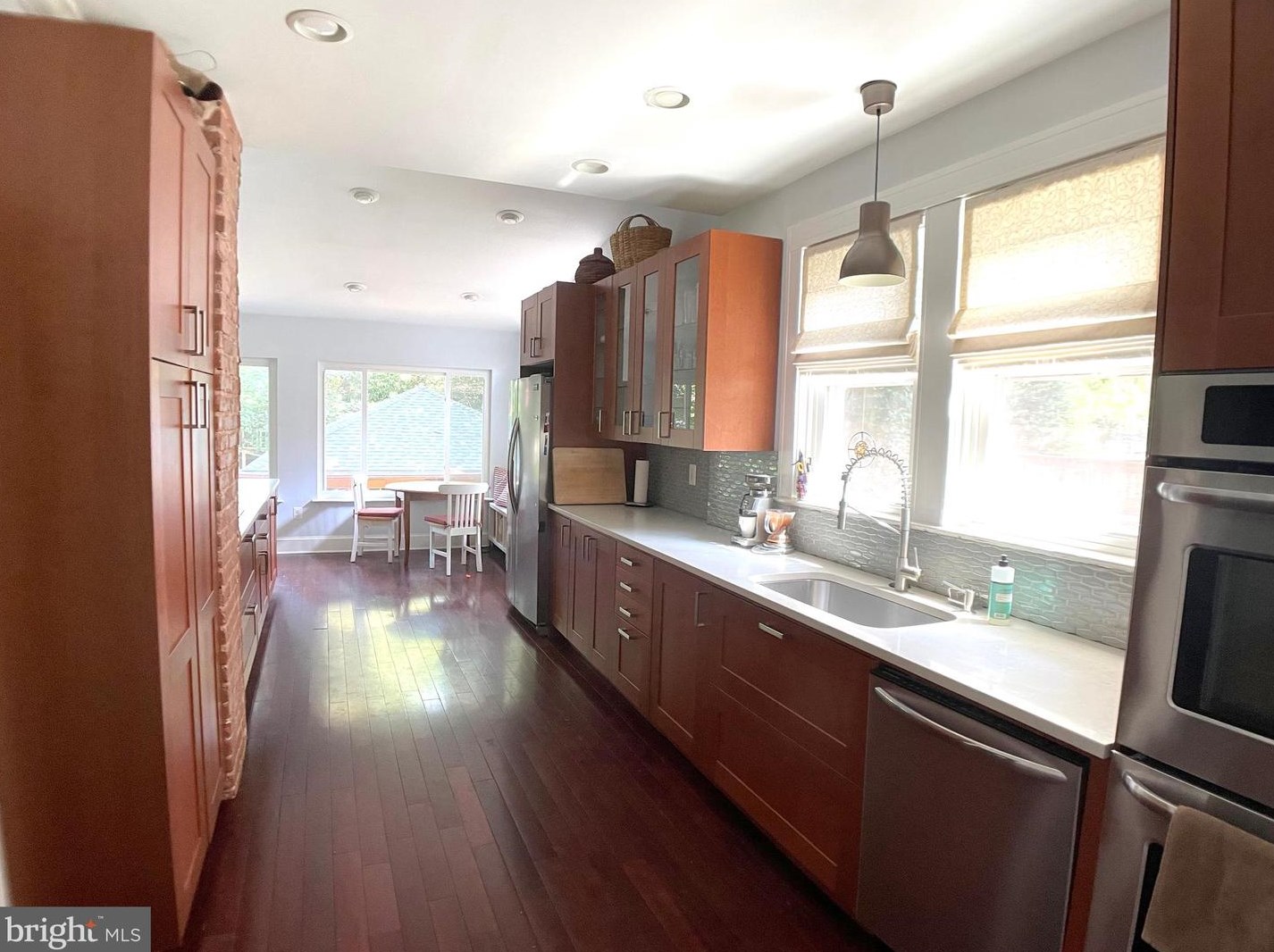 2502 Whitney Ave, Baltimore MD  21215-4145 exterior