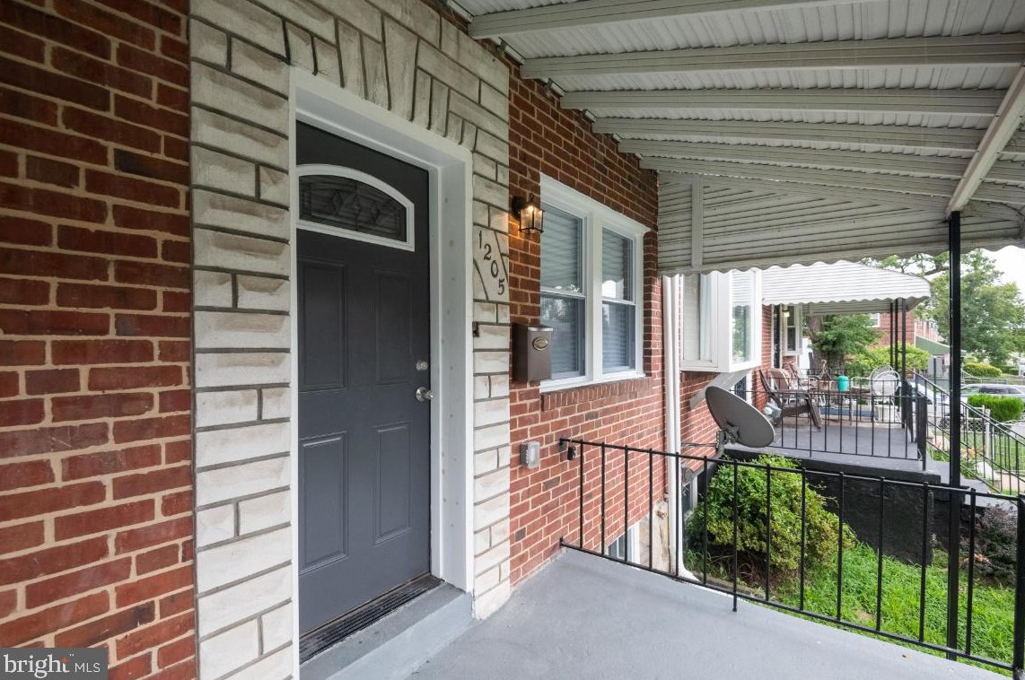 1205 Augusta Ave, Baltimore MD  21229-1704 exterior