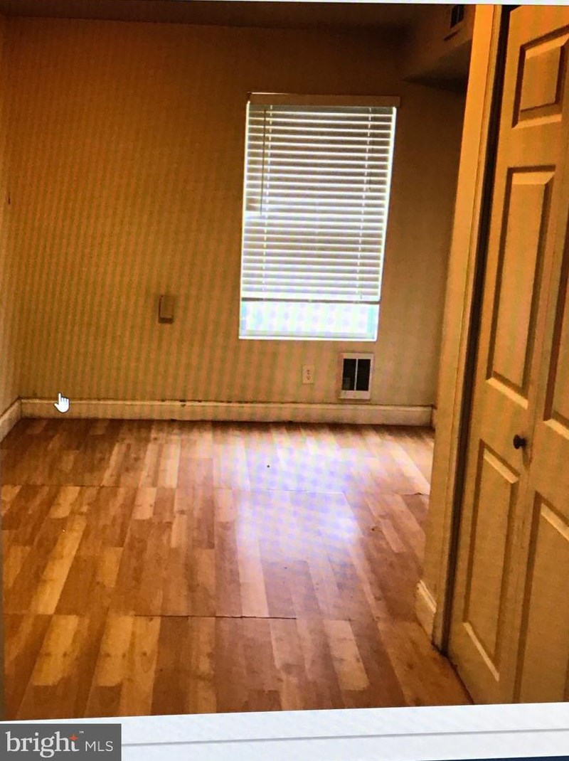 404 Chester St, Baltimore MD  21231-1303 exterior