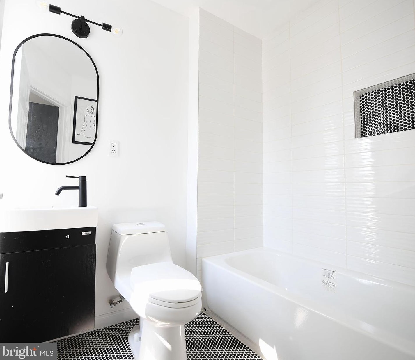 1831 Bond St, Baltimore MD  21213-2305 exterior