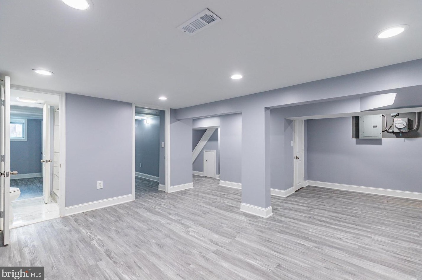 2428 Keyworth Ave, Baltimore MD  21215-7633 exterior