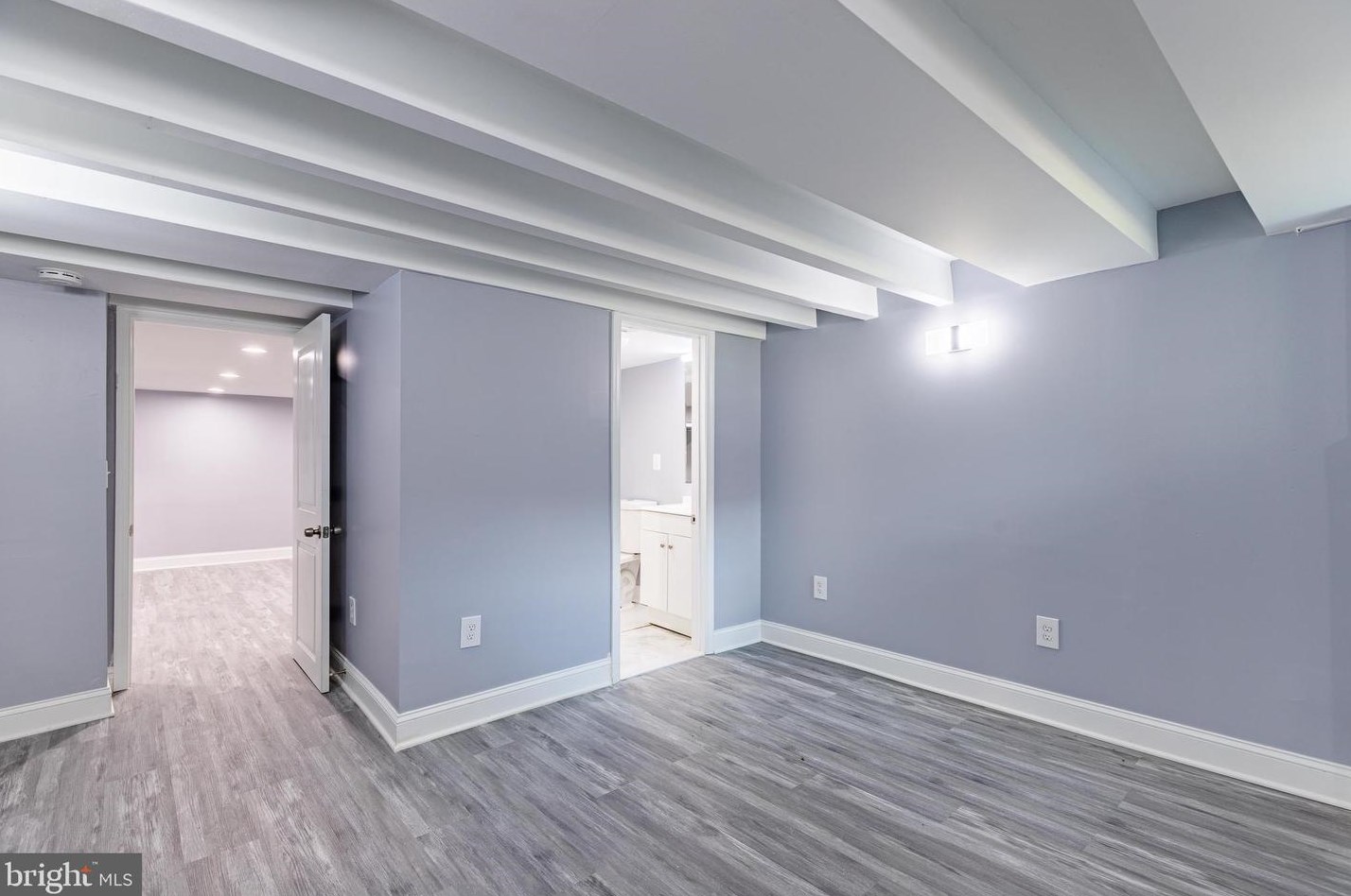 2428 Keyworth Ave, Baltimore MD  21215-7633 exterior