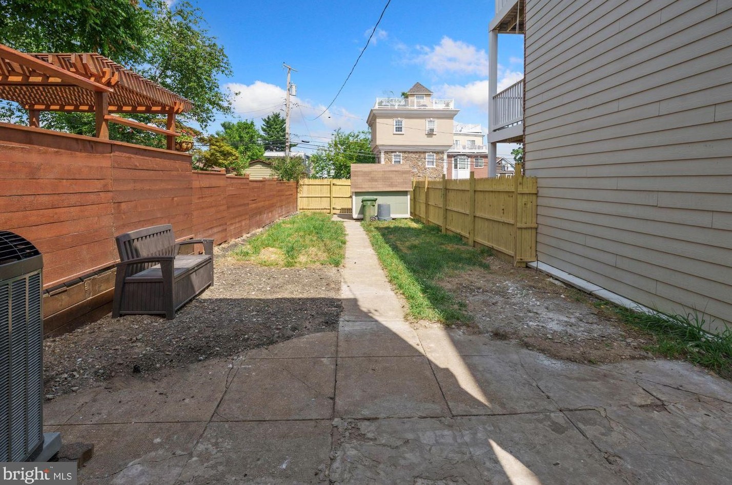 3623 Roland Ave, Baltimore MD  21211-2408 exterior