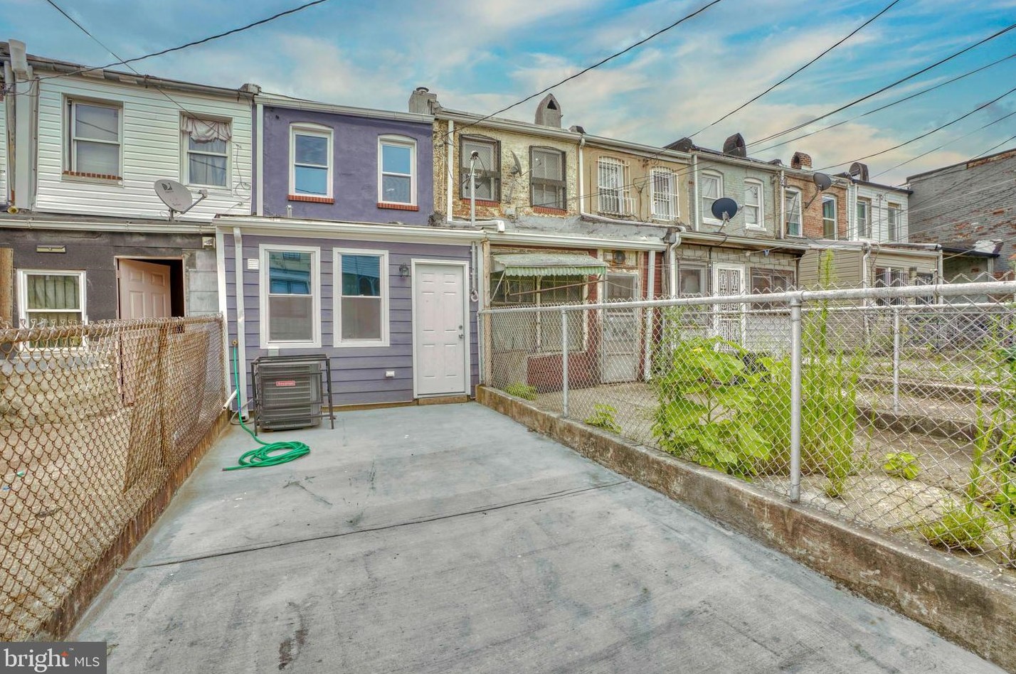 712 Madeira St, Baltimore MD  21205-2402 exterior
