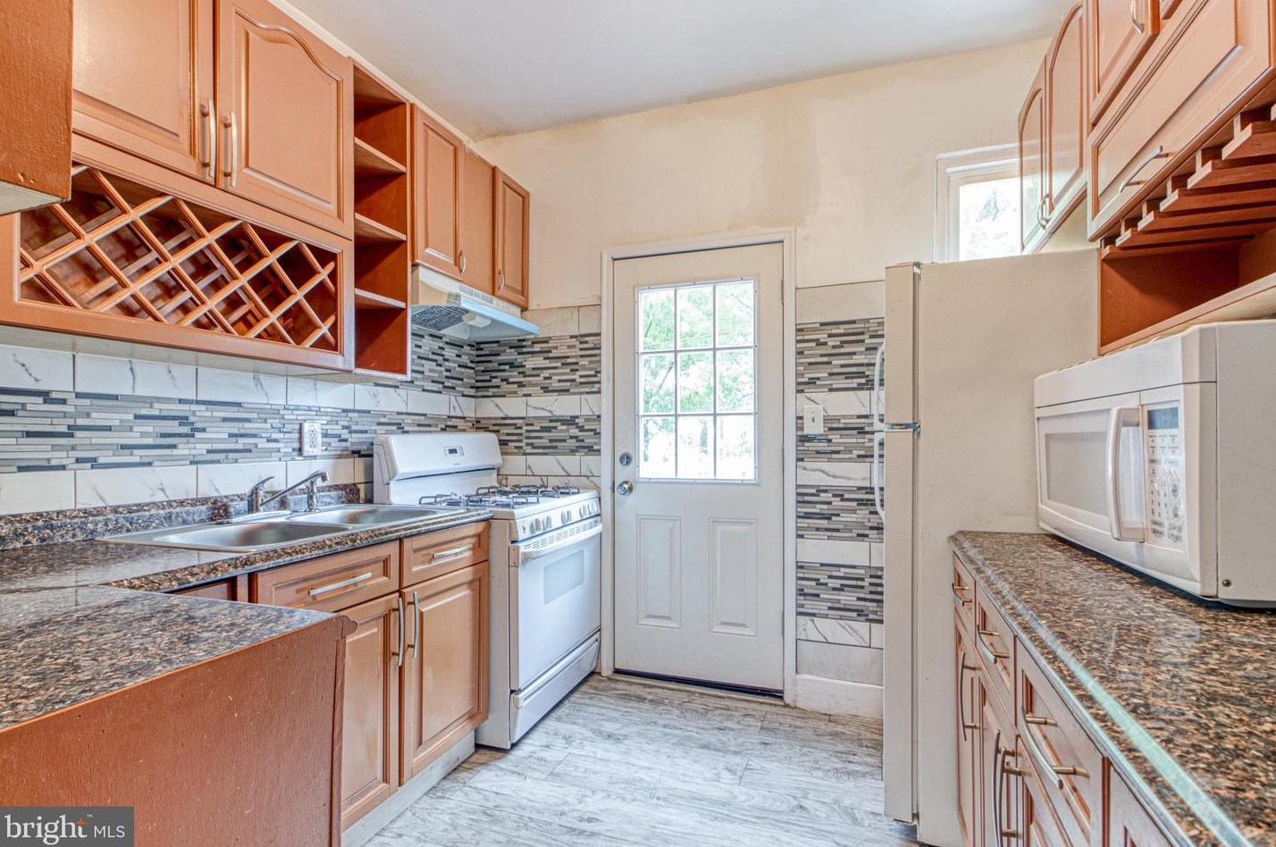 2465 Westport St, Baltimore MD  21230-3019 exterior