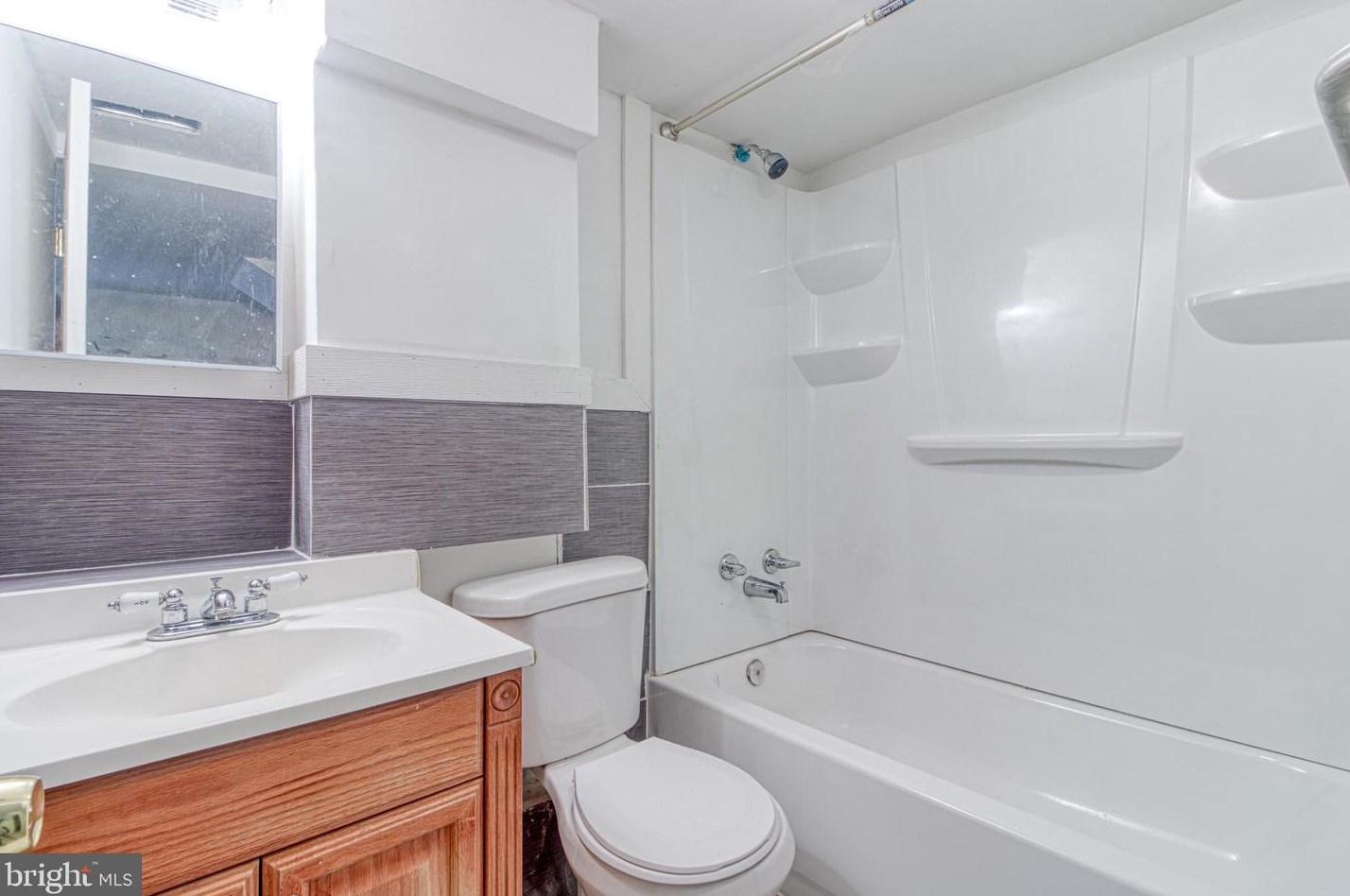 2465 Westport St, Baltimore MD  21230-3019 exterior