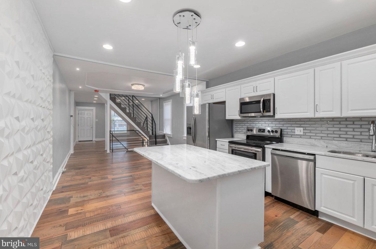 2014 Presbury St, Baltimore MD  21217-1137 exterior