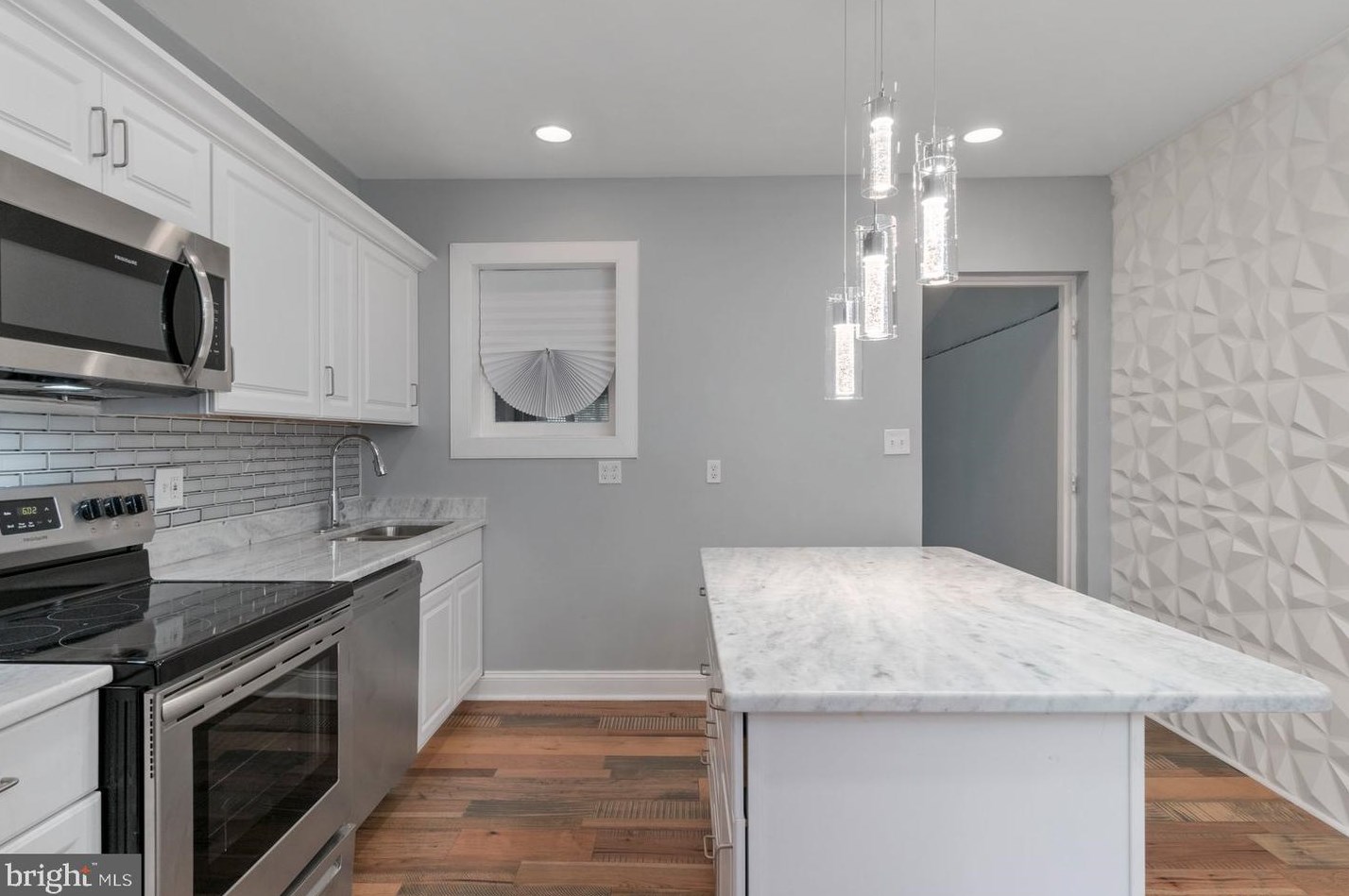2014 Presbury St, Baltimore MD  21217-1137 exterior
