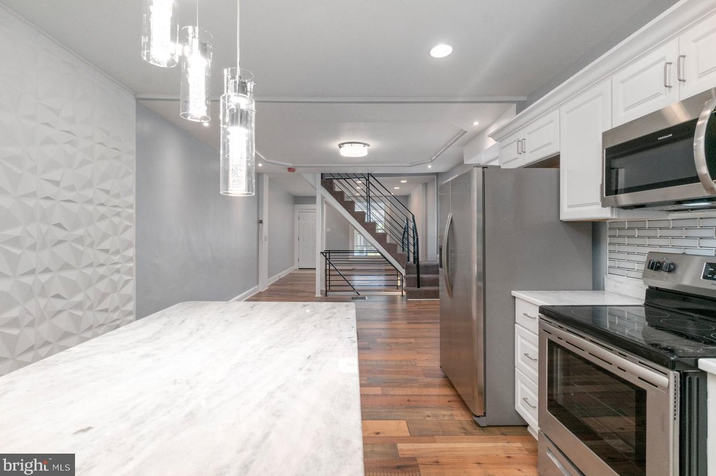 2014 Presbury St, Baltimore MD  21217-1137 exterior