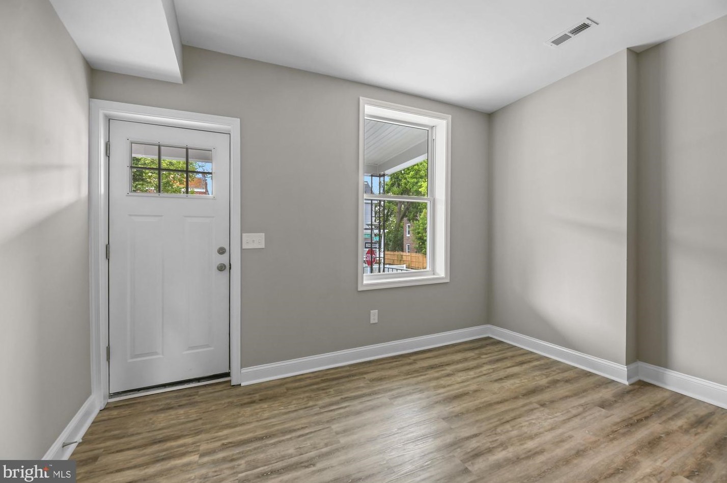 725 Belgian Ave, Baltimore MD  21218-1219 exterior